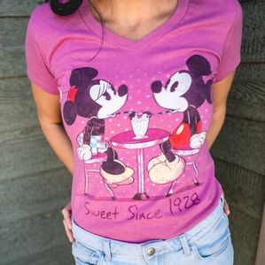 Women's Mickey & Minnie mouse pink t-shirt
